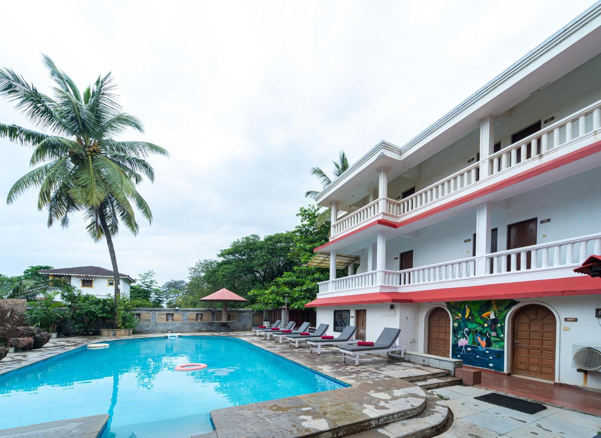 Treebo Kristal Sands Beach Resort Calangute Exterior foto