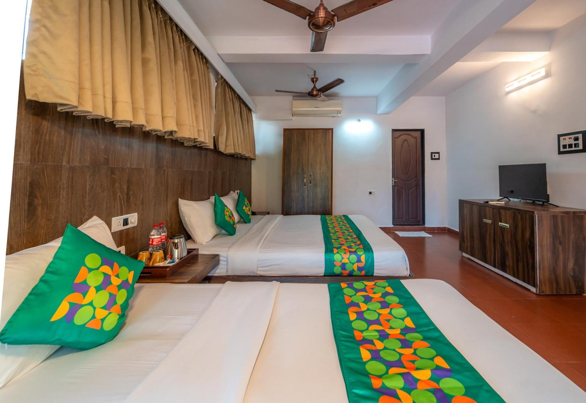 Treebo Kristal Sands Beach Resort Calangute Exterior foto